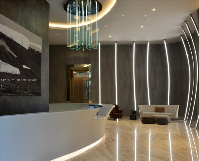 Building Photo - 1000 Brickell Plaza