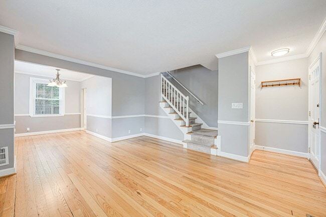 Building Photo - 3096 S Woodrow St