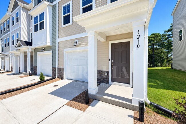 Building Photo - 3210 Gypsum Dr