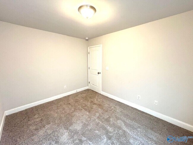 Building Photo - 14254 Wildflower Dr