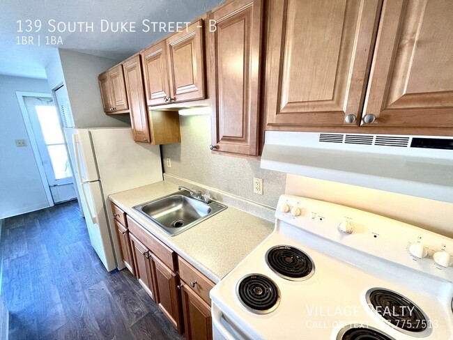 Building Photo - 139 S Duke St