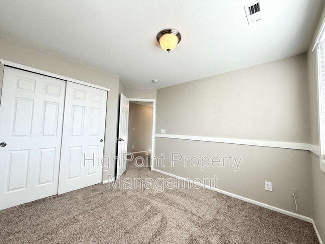 Building Photo - 14837 E 118th Ave