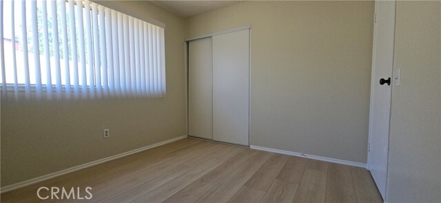 Building Photo - 260 W Shady Grove Dr