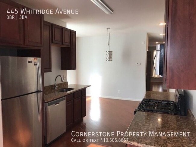 Building Photo - 445 Whitridge Ave