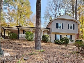 Building Photo - 108 Wellington Dr