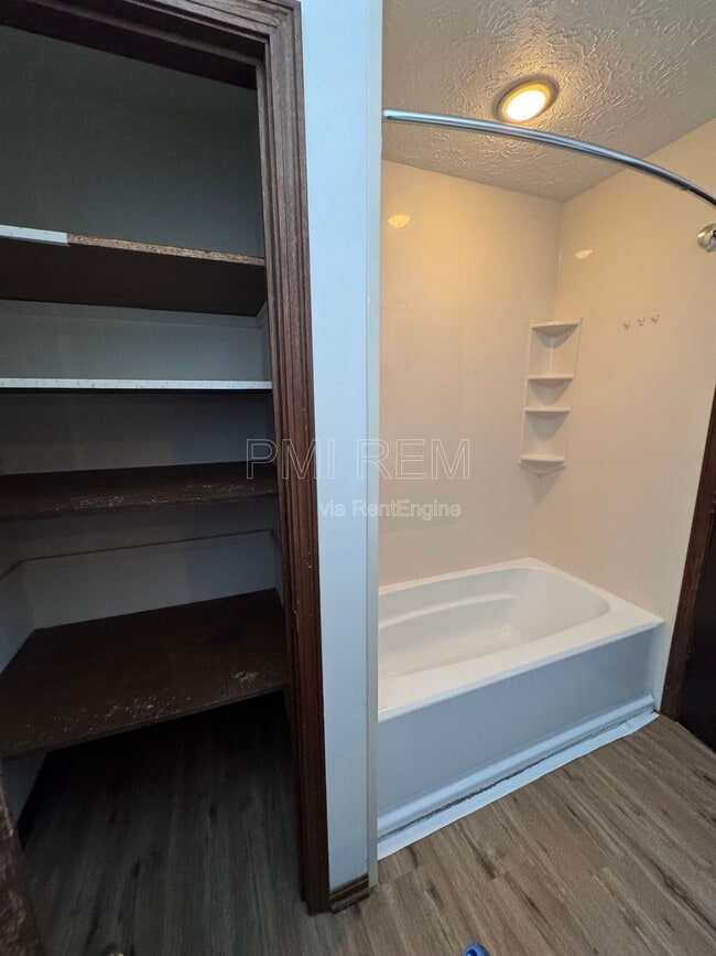 Building Photo - 7514 Peachmont Ave NW