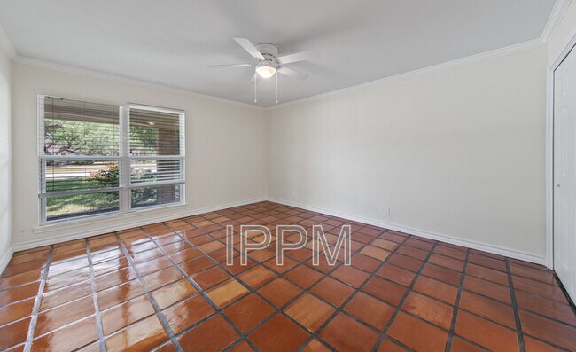 Building Photo - 5618 Ben Hogan Cir