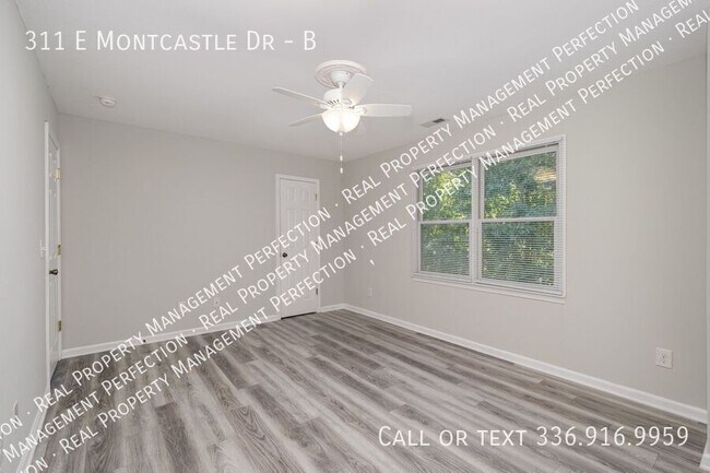 Building Photo - 311 E Montcastle Dr