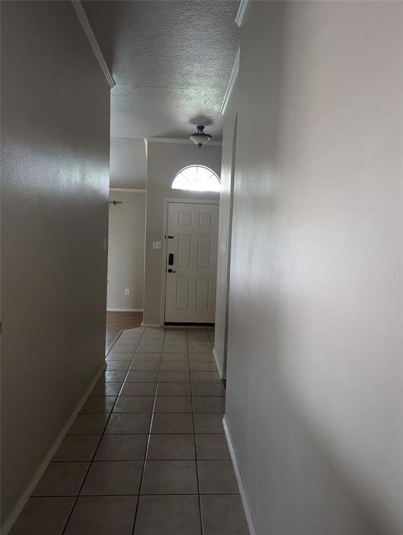 Building Photo - 9927 Driftwood Park Dr