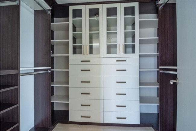 Building Photo - 1180 N Federal Hwy