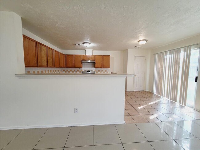 Building Photo - 3807 Brook Garden Ln