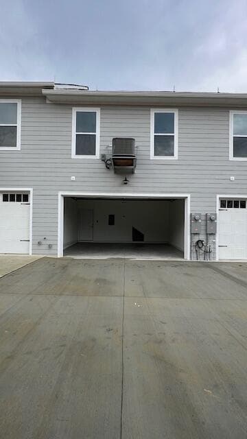 Building Photo - 1913 Cypress Ln