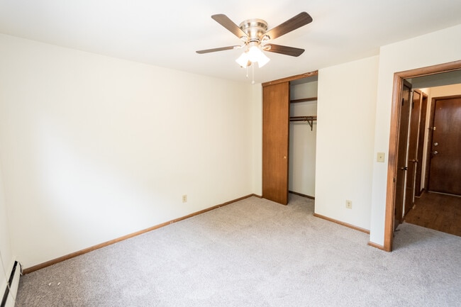 Floorplan - Sixth Street NE Apartments