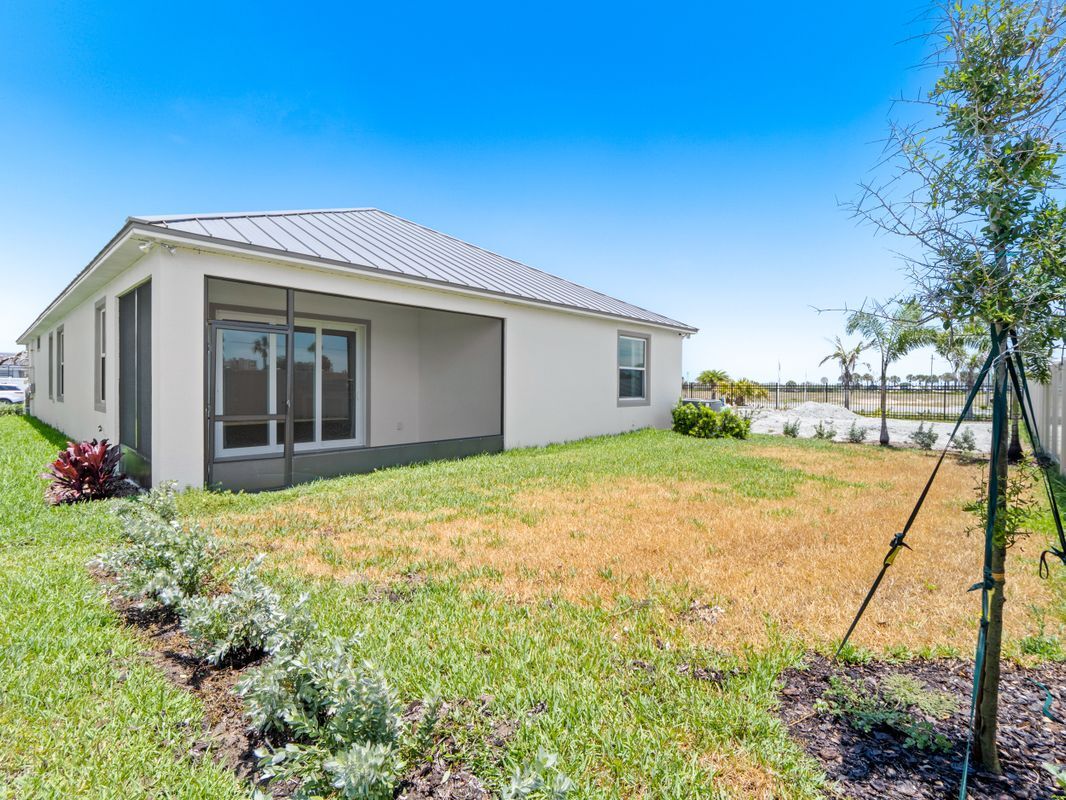 Building Photo - 27 Gulfstream Way