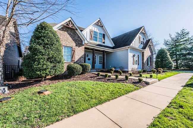 Building Photo - 730 Bennington Park Dr
