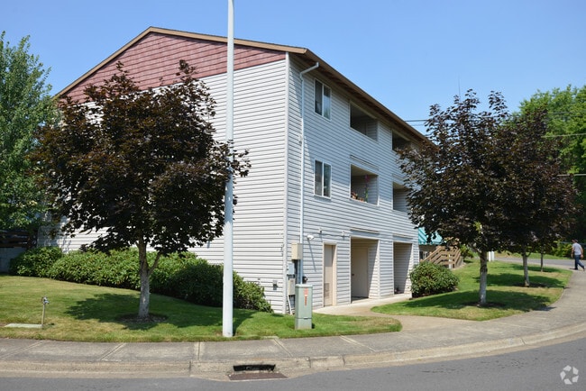 Building Photo - College Park Apartments