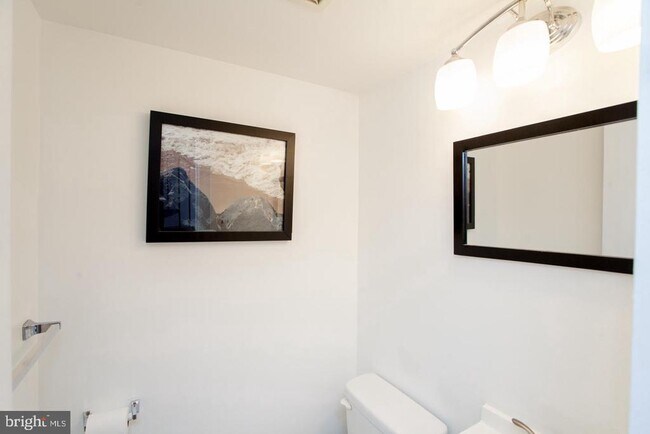 Building Photo - 413 Brandywine Ct