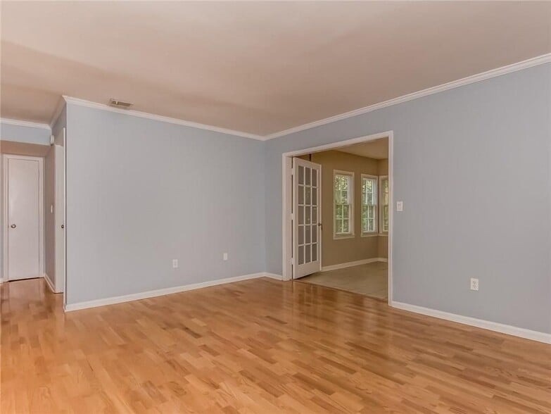 Building Photo - 59 Monet Ct NW