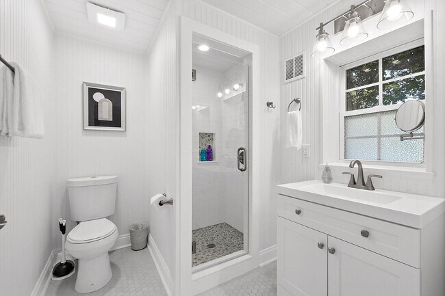 Building Photo - 116 San Marco Ave