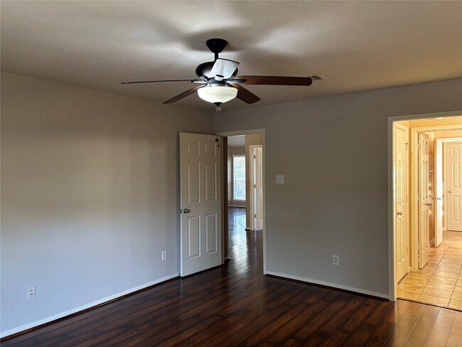 Building Photo - 20903 Shady Isle Ct