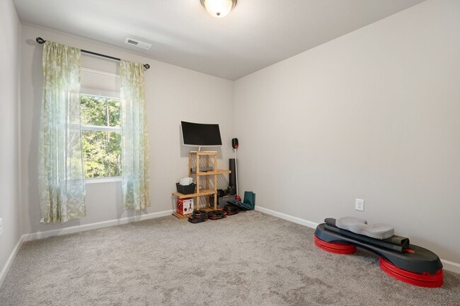 Building Photo - 622 Firebrick Dr