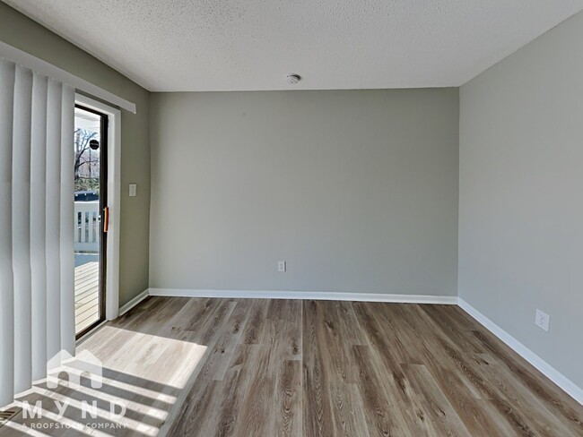 Building Photo - 509 King Arthur Dr