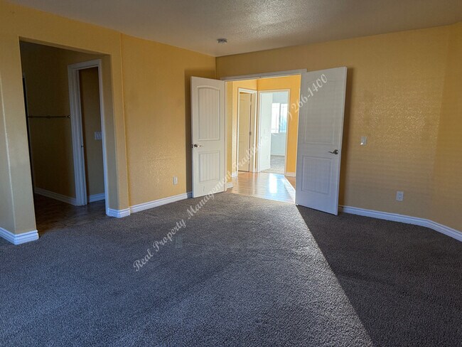 Building Photo - New Year Special! 50% Off First Month's Rent!