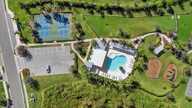 Building Photo - 2028 Woodleaf Hammock Ct