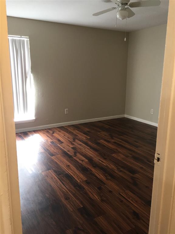 Building Photo - 10211 Sugar Branch Dr