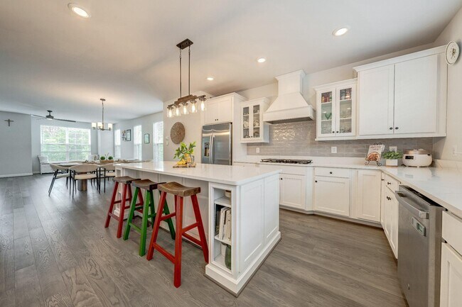 Building Photo - 12544 Ovation Dr