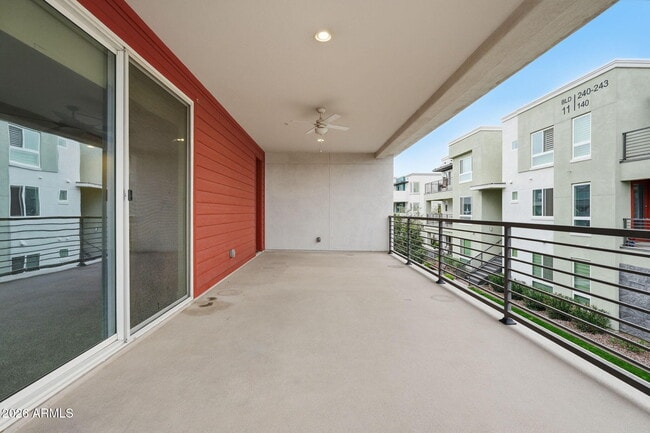 Building Photo - 1250 Abbey Ln