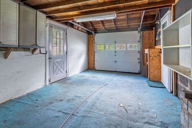 Building Photo - 104 Van Mara Dr