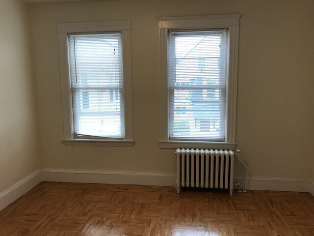Building Photo - 36 Shannon St