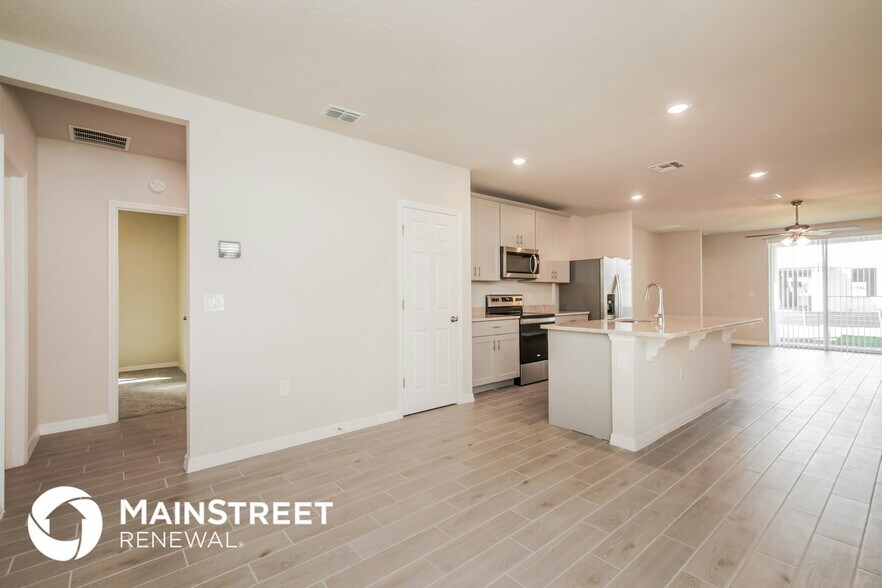 Building Photo - 574 Amadoras Wy