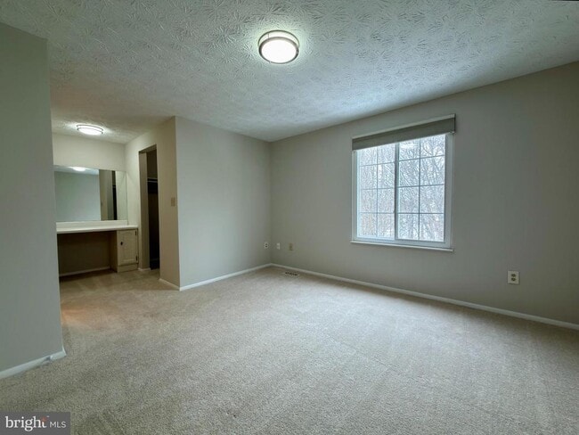 Building Photo - 1616 Barnstead Dr