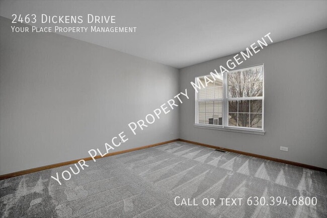 Building Photo - 2463 Dickens Dr