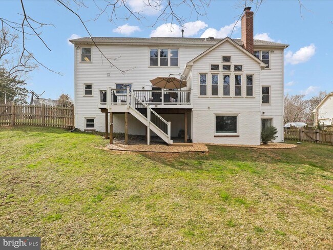 Building Photo - 4407 Jayson Ln