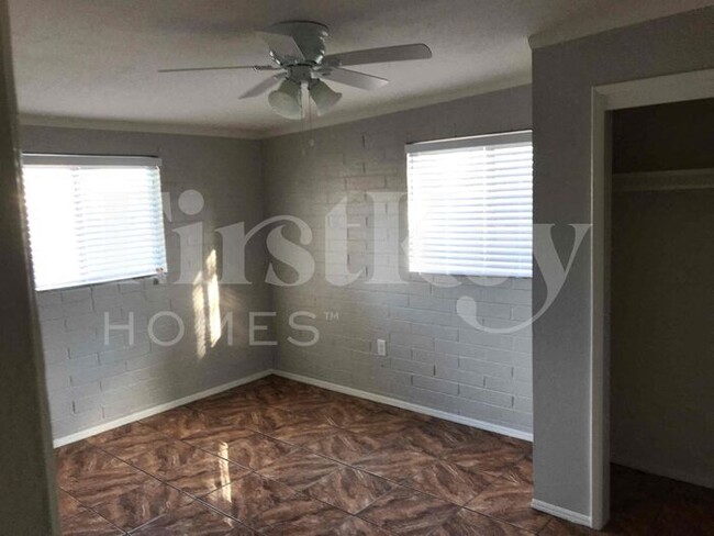 Building Photo - 8511 N 31st Ave