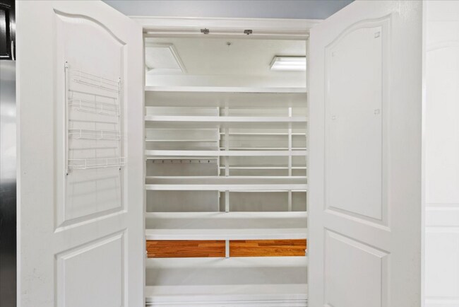 Building Photo - 1676 S Mountain Vw Cir