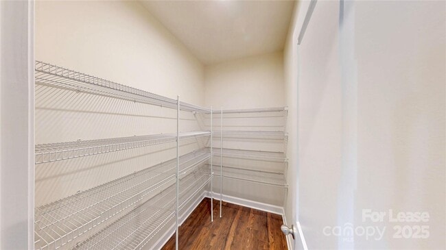 Building Photo - 4523 Collingham Dr