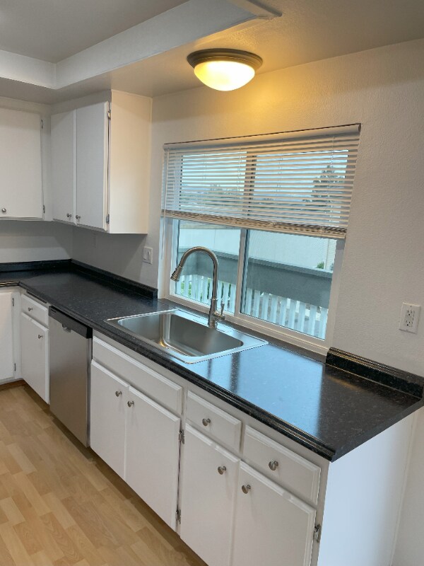 Building Photo - 7962 Arly Ct