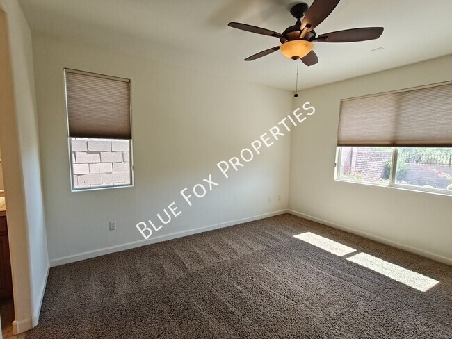 Building Photo - 12812 N Camino Vieja Rancheria