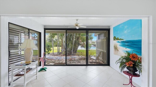 Building Photo - 5350 Myrtle Wood