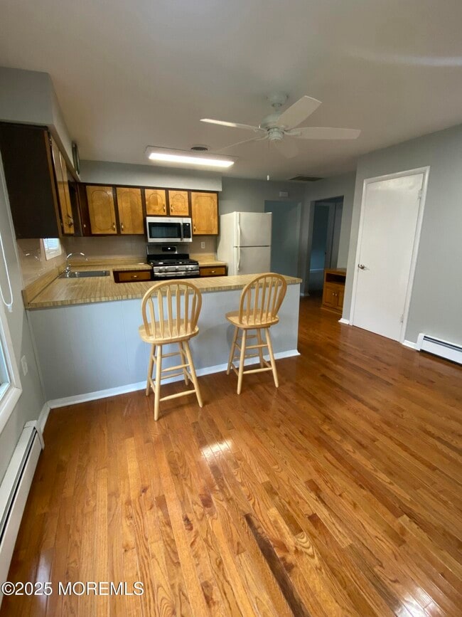 Building Photo - 43 Rodhos St