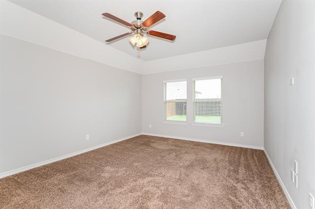 Building Photo - 571 Kara Dr