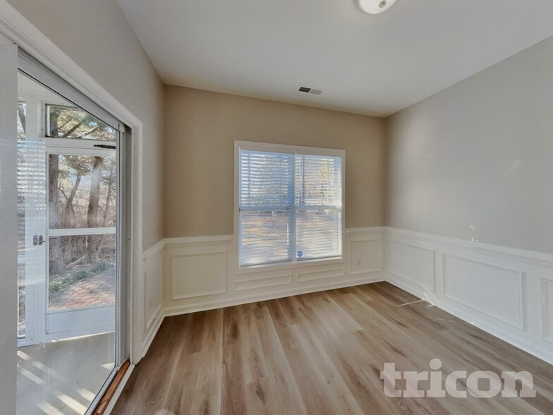 Building Photo - 3152 Landing Falls Ln