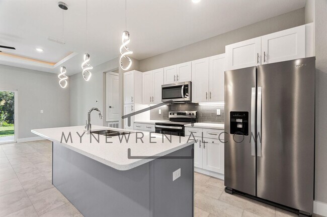 Building Photo - Deposit-Free! Modern, energy efficient hom...