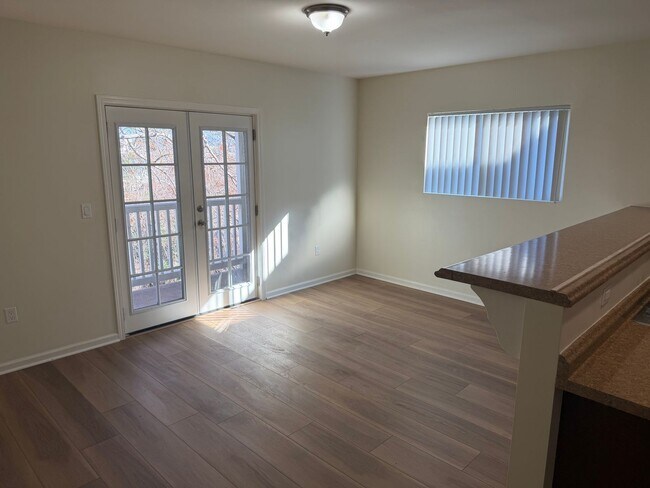 Building Photo - 4041 Georgia St