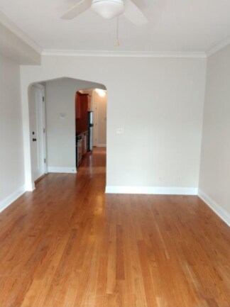 Building Photo - 2706 W Ainslie St