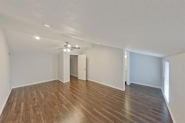 Building Photo - 202 Colony Dr